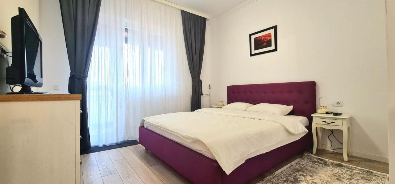 Moma Central Oradea Ngoại thất bức ảnh